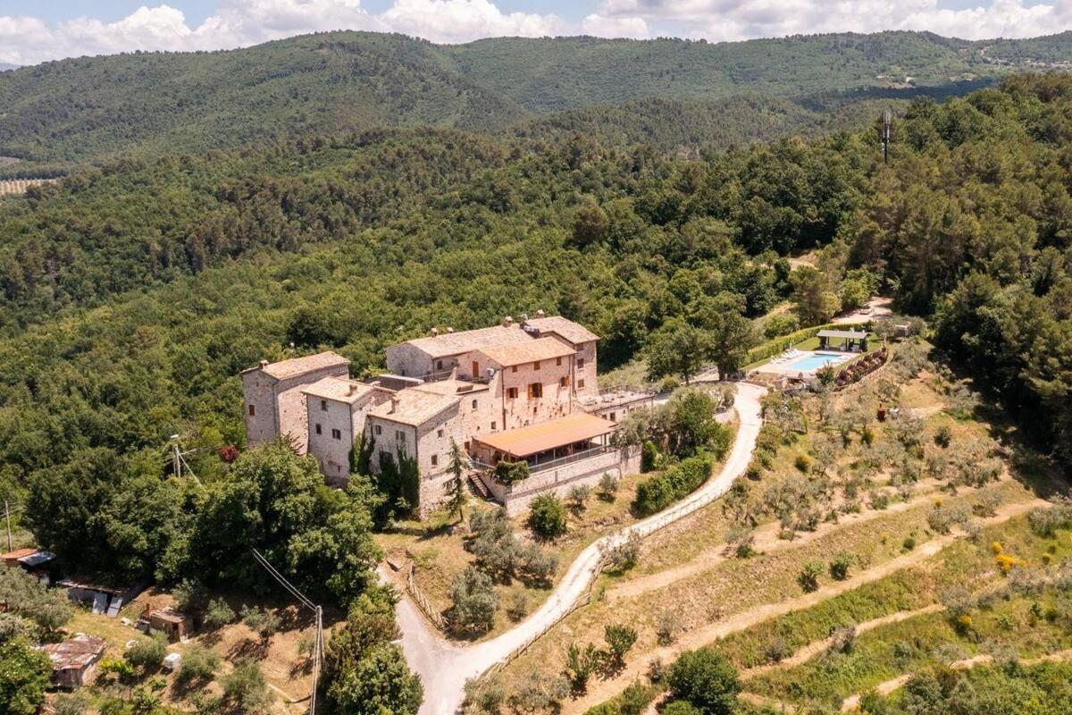 Апарт готель Il Castello Di Perchia Crocemaroggia Екстер'єр фото