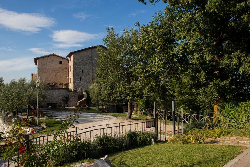 Апарт готель Il Castello Di Perchia Crocemaroggia Екстер'єр фото