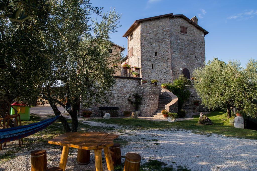 Апарт готель Il Castello Di Perchia Crocemaroggia Екстер'єр фото